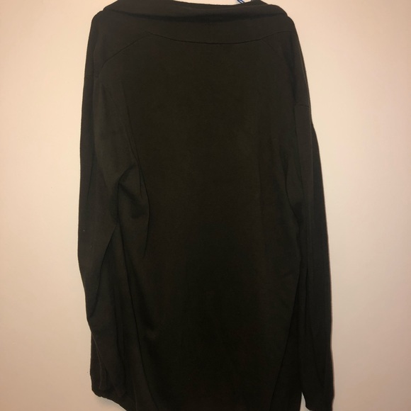 A Cardigan - Picture 7 of 7